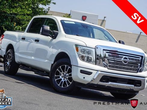Used 2024 Nissan Titan SV w/ SV Convenience Package AWD/4WD image 1