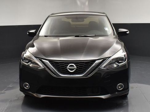 Used 2019 Nissan Sentra SR Turbo w/ Premium Package (SR Turbo) image 3