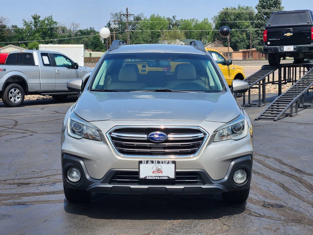 Used 2018 Subaru Outback 2.5i Premium AWD/4WD image 6