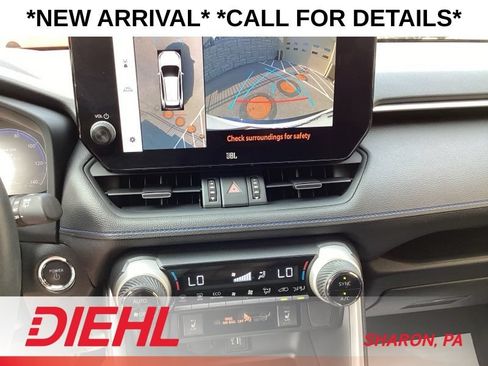 Used 2023 Toyota RAV4 XSE AWD/4WD image 29