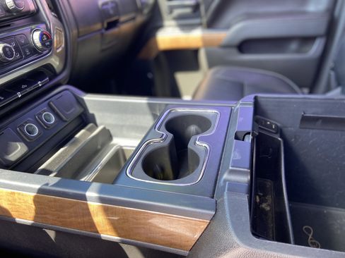 Used 2016 Chevrolet Silverado 1500 LTZ image 42