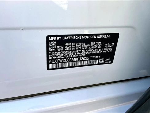 Used 2021 BMW X7 xDrive40i w/ Parking Assistance Package AWD/4WD image 31