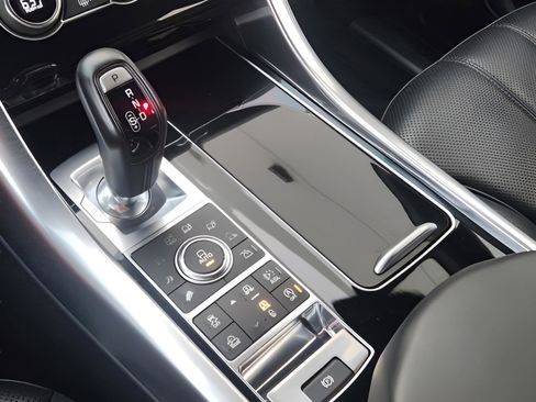 Used 2016 Land Rover Range Rover Sport Supercharged image 14