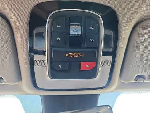 Used 2023 Hyundai Santa Fe SEL Premium AWD/4WD image 19