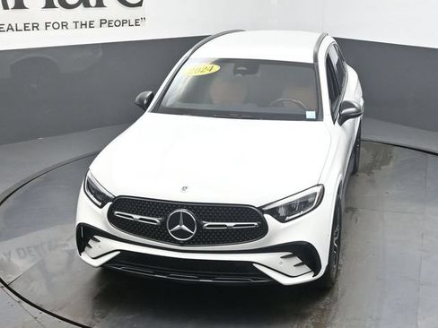 Used 2024 Mercedes-Benz GLC 300 image 46