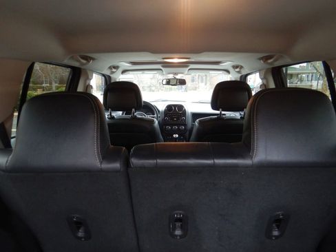 Used 2016 Jeep Patriot High Altitude image 24