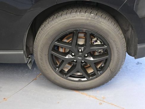 Used 2024 Ford Edge SEL AWD/4WD image 14