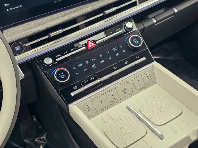 Used 2025 Hyundai Santa Fe Calligraphy FWD image 37