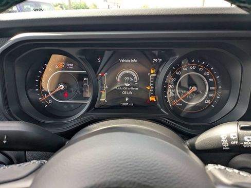 Used 2026 Jeep Wrangler Unlimited Rubicon w/ Safety Group AWD/4WD image 28
