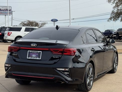 Used 2020 Kia Forte GT-Line image 4