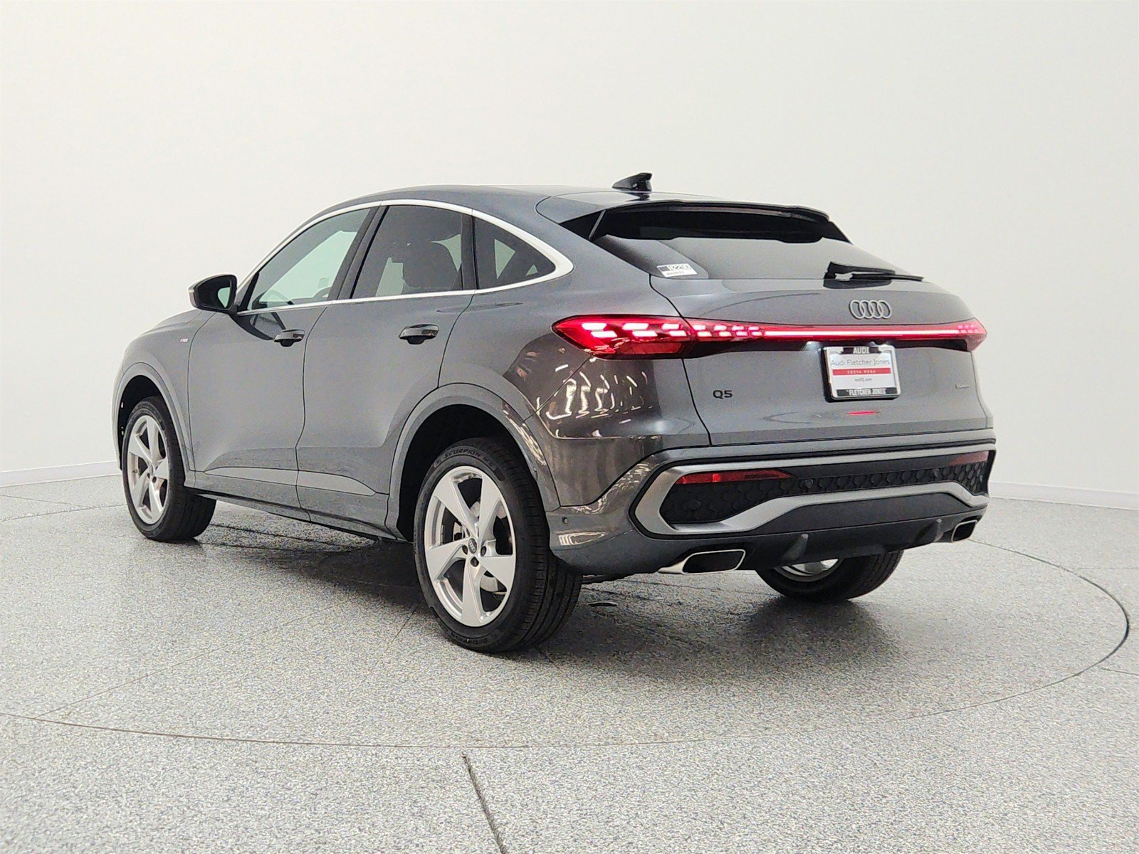 New 2026 Audi Q5 Premium Plus AWD/4WD image 7
