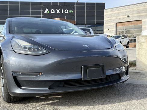 Used 2018 Tesla Model 3 Long Range image 27