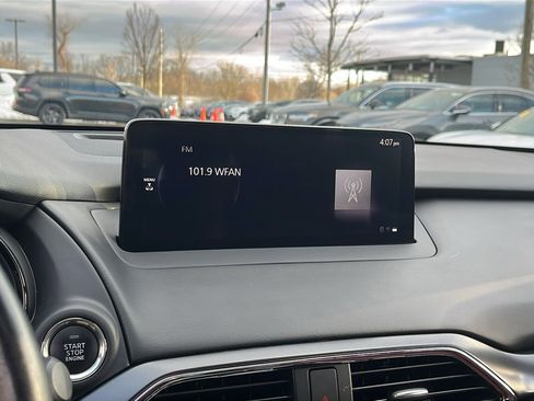 Certified 2023 MAZDA CX-9 Carbon Edition image 15