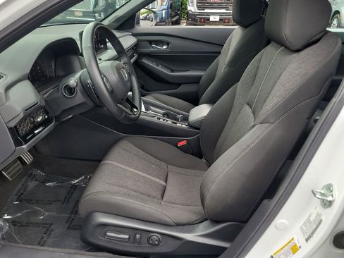 Certified 2023 Honda Accord Sport image 17