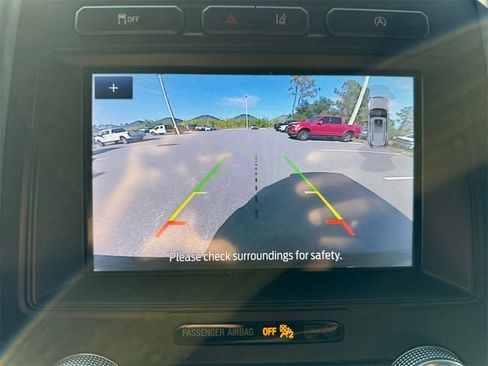 Used 2020 Ford Expedition Limited w/ Equipment Group 301A image 25