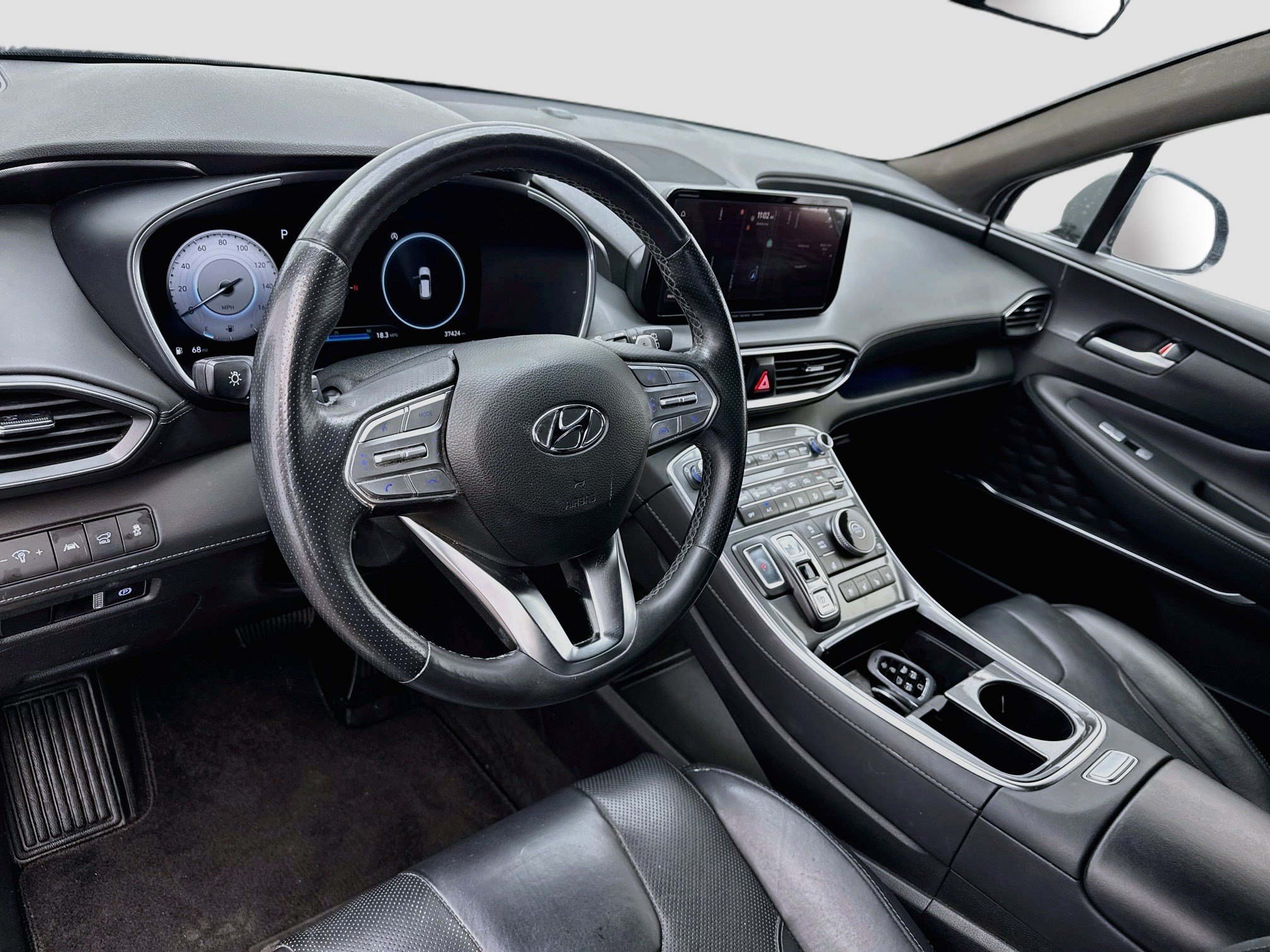 Used 2023 Hyundai Santa Fe Calligraphy FWD image 7