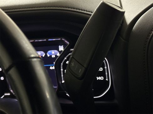 Used 2020 GMC Sierra 1500 AT4 w/ AT4 Premium Package image 18
