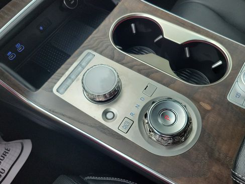 Certified 2026 Genesis GV80 2.5T Select AWD/4WD image 19