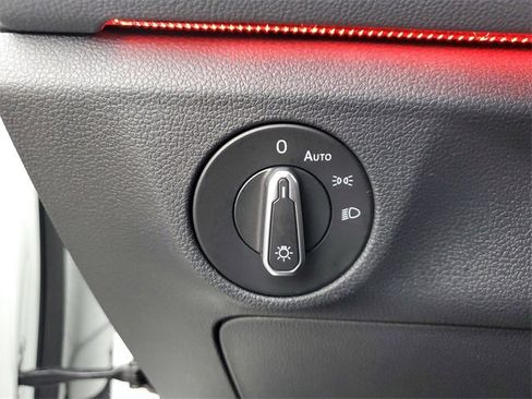 Certified 2025 Volkswagen Jetta GLI Autobahn w/ GLI Black Package image 29