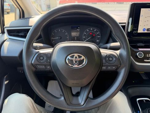 Certified 2025 Toyota Corolla LE w/ LE Premium Package FWD image 12