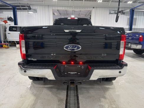 Used 2019 Ford F450 Lariat w/ Chrome Package image 6