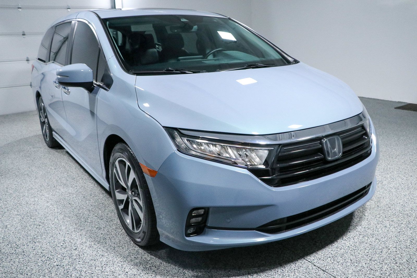 Used 2023 Honda Odyssey Touring image 5