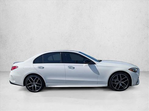 Used 2024 Mercedes-Benz C 300 Sedan image 4