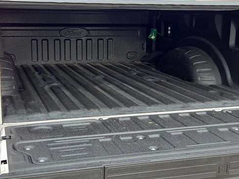 Used 2024 Ford F250 Lariat w/ Lariat Ultimate Package AWD/4WD image 8