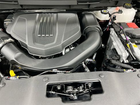 New 2026 Chevrolet Traverse RS w/ LPO, Floor Liner Package image 26