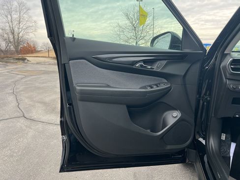 New 2026 Chevrolet TrailBlazer LT w/ Convenience Package image 8