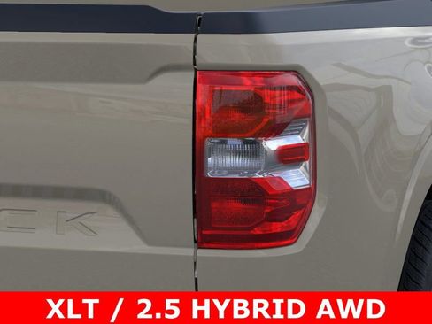 New 2025 Ford Maverick XLT w/ Equipment Group 301A image 22