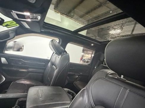 Used 2019 RAM 1500 Limited AWD/4WD image 12