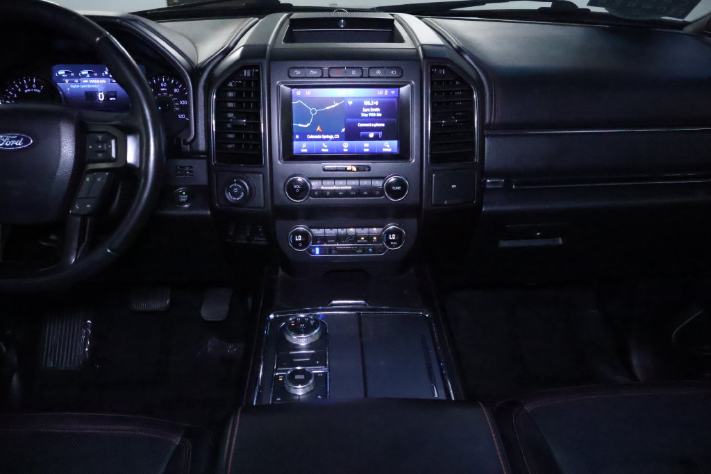 Used 2020 Ford Expedition Limited w/ Equipment Group 303A AWD/4WD image 19
