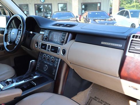 Used 2012 Land Rover Range Rover HSE AWD/4WD image 21