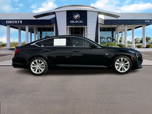 Used 2025 Cadillac CT5 Premium Luxury image 2