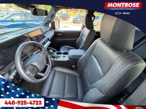 Used 2025 Toyota Land Cruiser w/ Premium Package AWD/4WD image 17