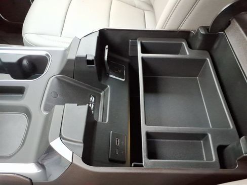 New 2026 GMC Sierra 1500 SLT w/ SLT Premium Plus Package image 16