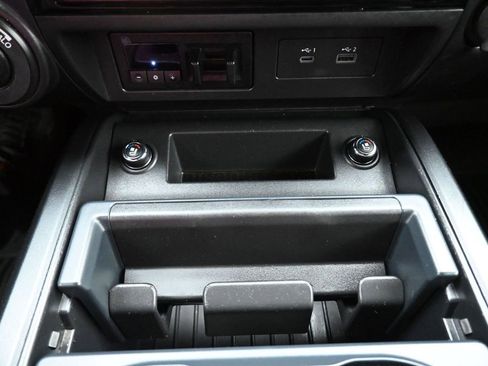 Used 2023 Nissan Titan PRO-4X w/ Pro-4x Convenience Package image 27