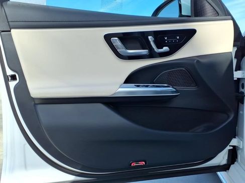 New 2026 Mercedes-Benz E 450 4MATIC Sedan image 12