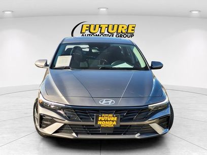 Used 2025 Hyundai Elantra SEL