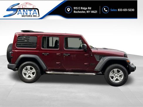 Used 2022 Jeep Wrangler Unlimited Sport w/ Sun And Sound Package AWD/4WD image 4