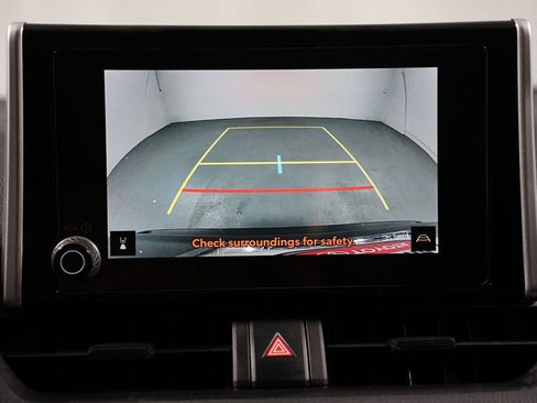 Used 2025 Toyota RAV4 XLE image 19