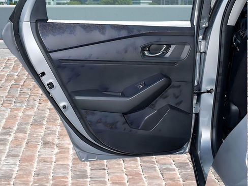 Used 2024 Honda Accord LX image 11