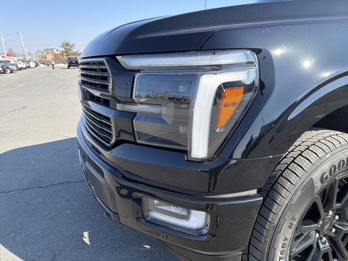 New 2026 Ford F150 Platinum w/ Equipment Group 702A High image 10