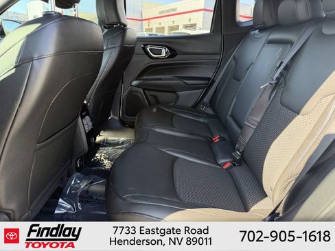 Used 2025 Jeep Compass Latitude w/ Altitude Special Edition AWD/4WD image 7