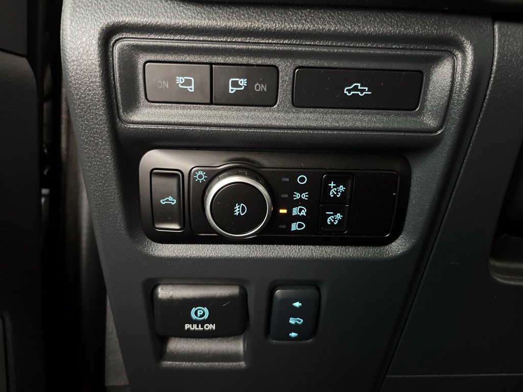 Used 2024 Ford F150 Lariat w/ Equipment Group 502A High AWD/4WD image 14