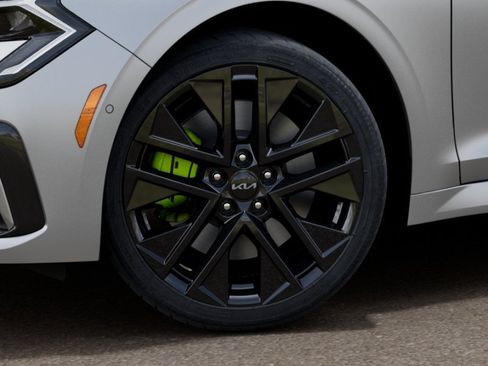 New 2026 Kia K5 GT FWD image 9