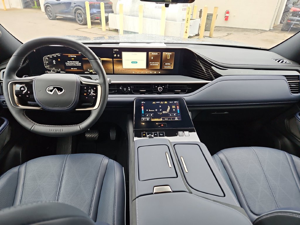 Certified 2026 INFINITI QX80 4WD w/ Sport Exterior Package image 10