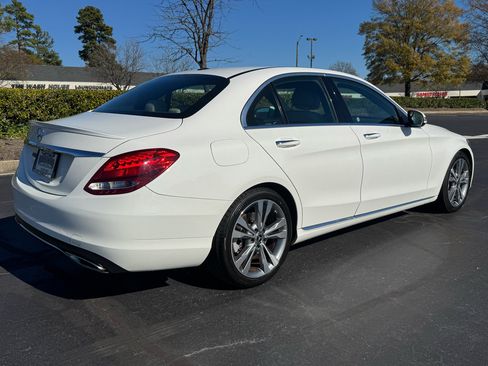 Used 2018 Mercedes-Benz C 300 Sedan image 5