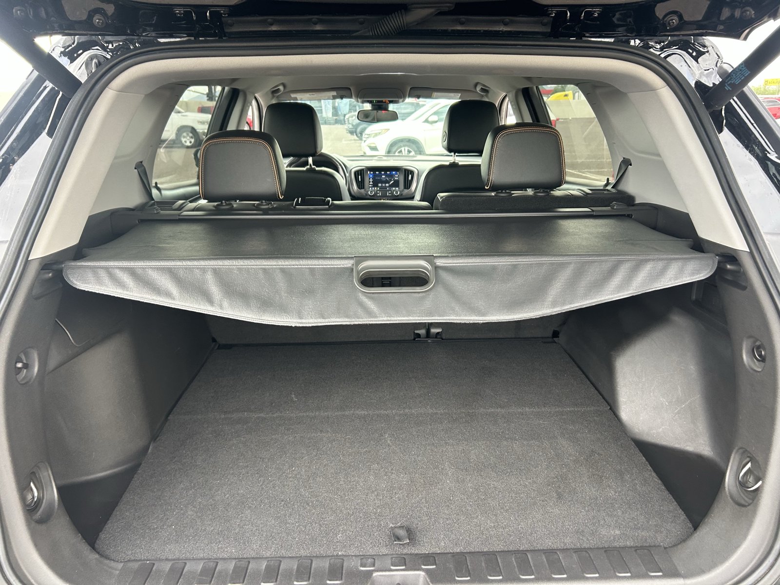 Used 2022 GMC Terrain AT4 w/ Infotainment Package II AWD/4WD image 13